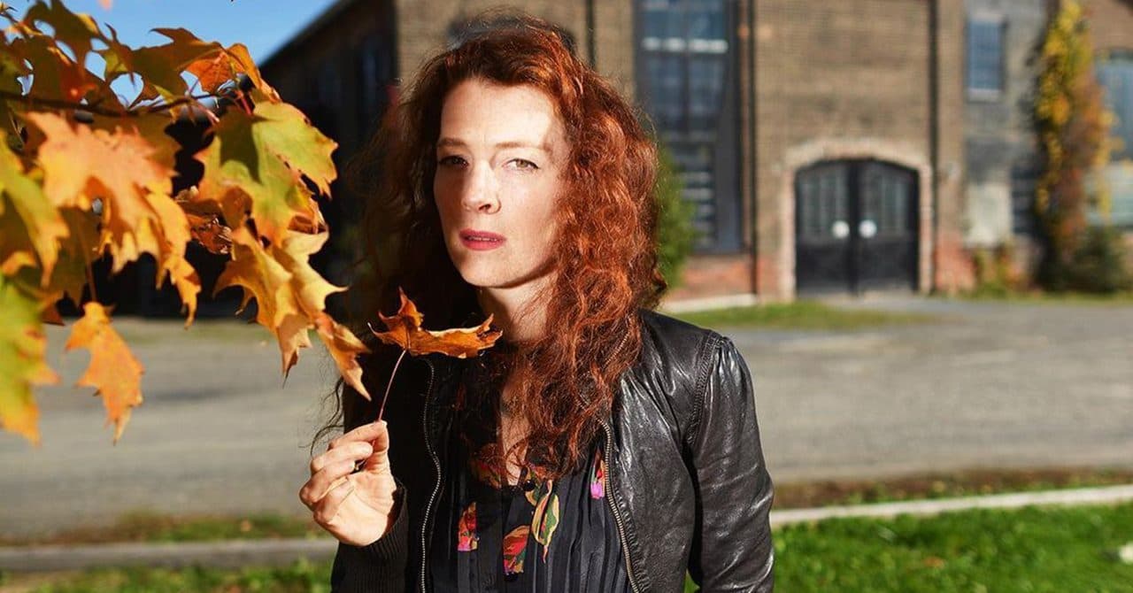 Even the Good Girls Will Cry — Melissa Auf der Maur