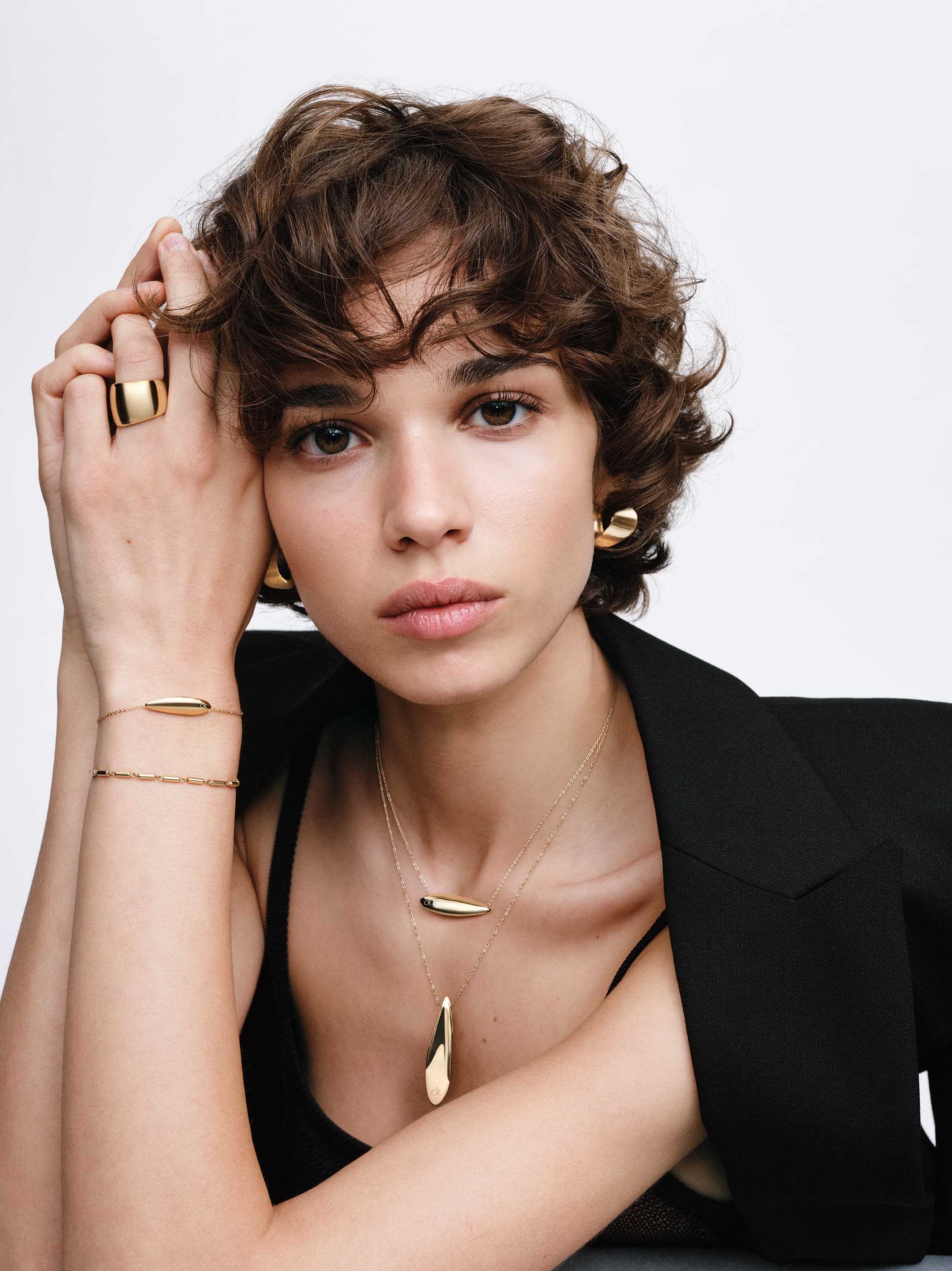 Calvin Klein lança sua linha de joias no Brasil