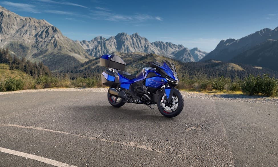 BMW Motorrad amplia família R 1300 RT no Brasil com nova versão Impulse