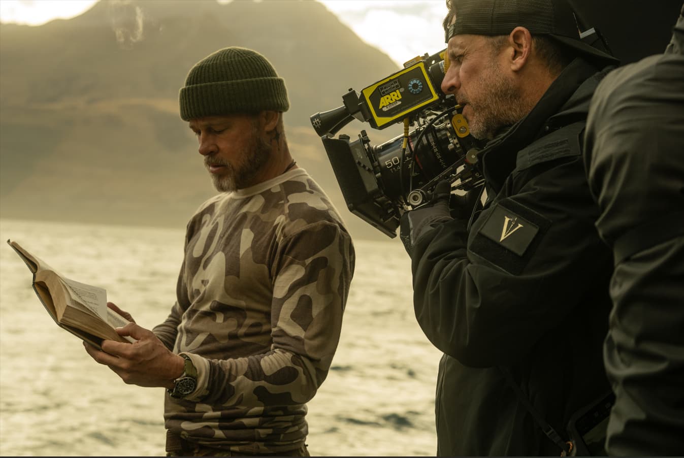 Brad Pitt, J. K. Simmons e David Ayer detalham a trama 'Coração Selvagem' em novo vídeo de bastidores
